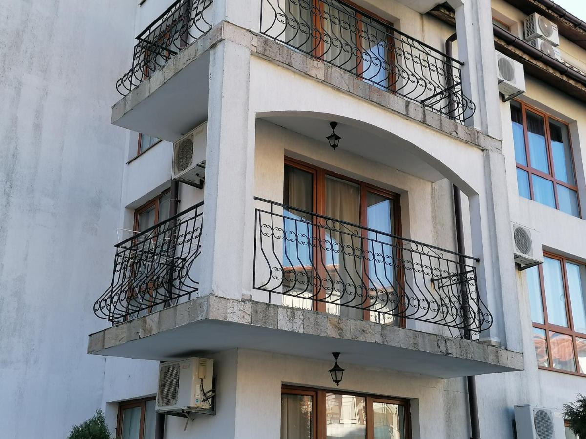 Triumph Holiday Village Sveti Vlas Bagian luar foto