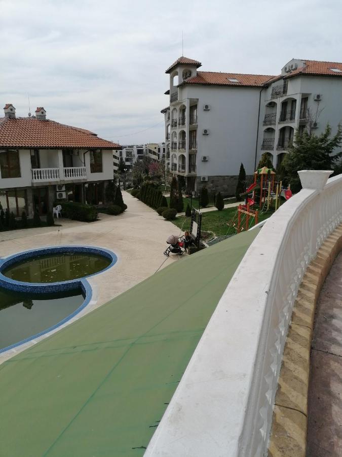 Triumph Holiday Village Sveti Vlas Bagian luar foto