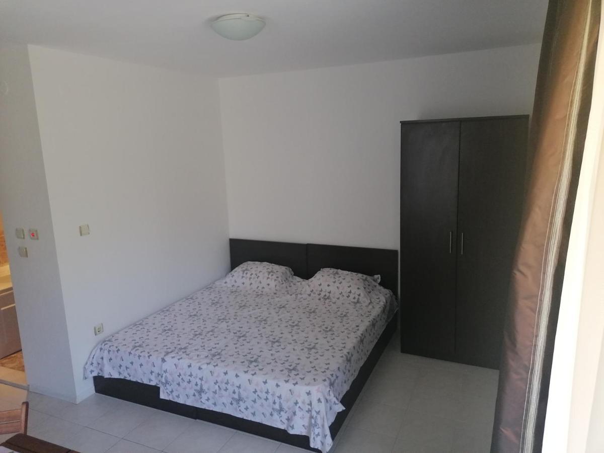 Triumph Holiday Village Sveti Vlas Bagian luar foto