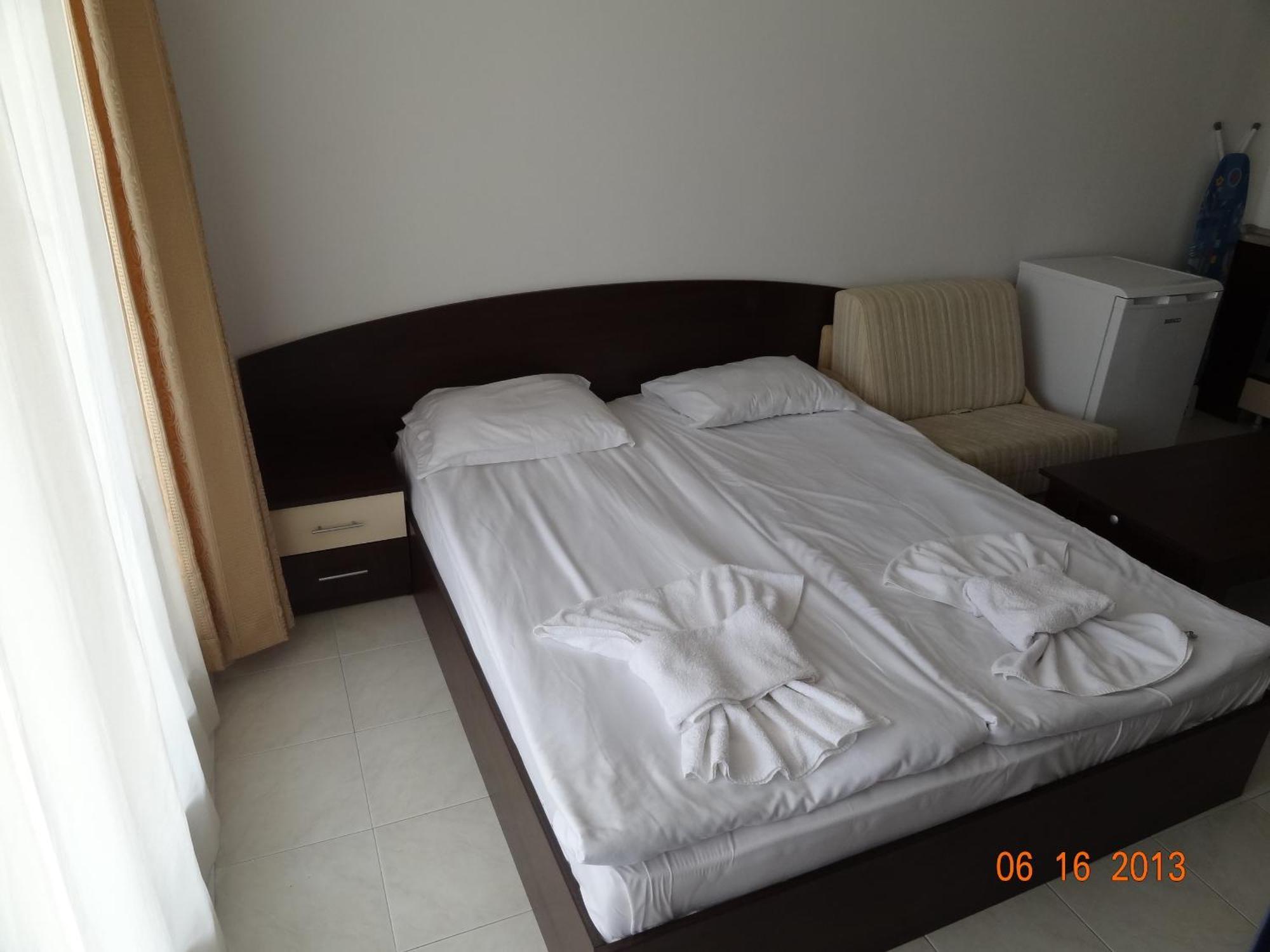 Triumph Holiday Village Sveti Vlas Ruang foto