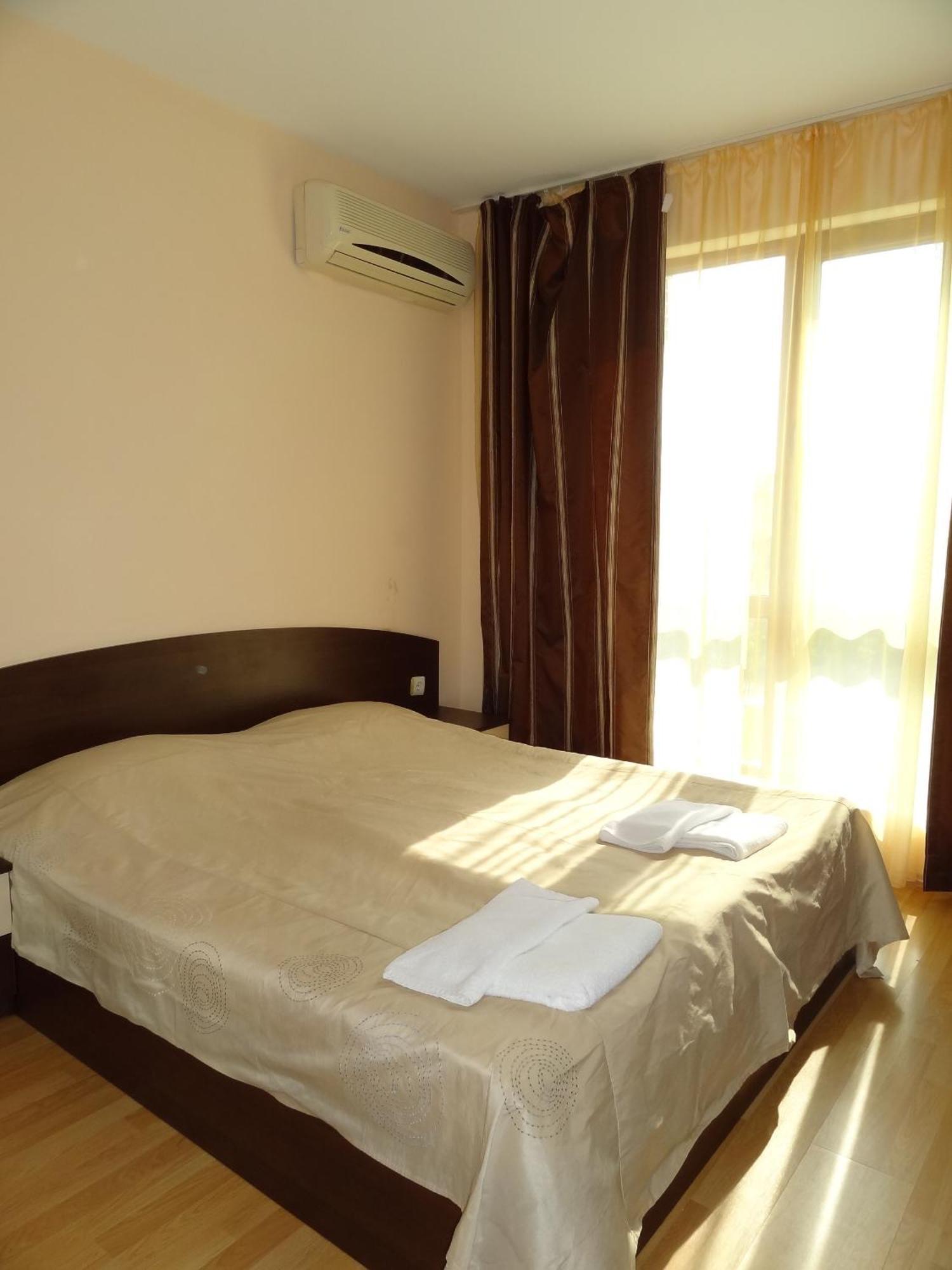Triumph Holiday Village Sveti Vlas Ruang foto
