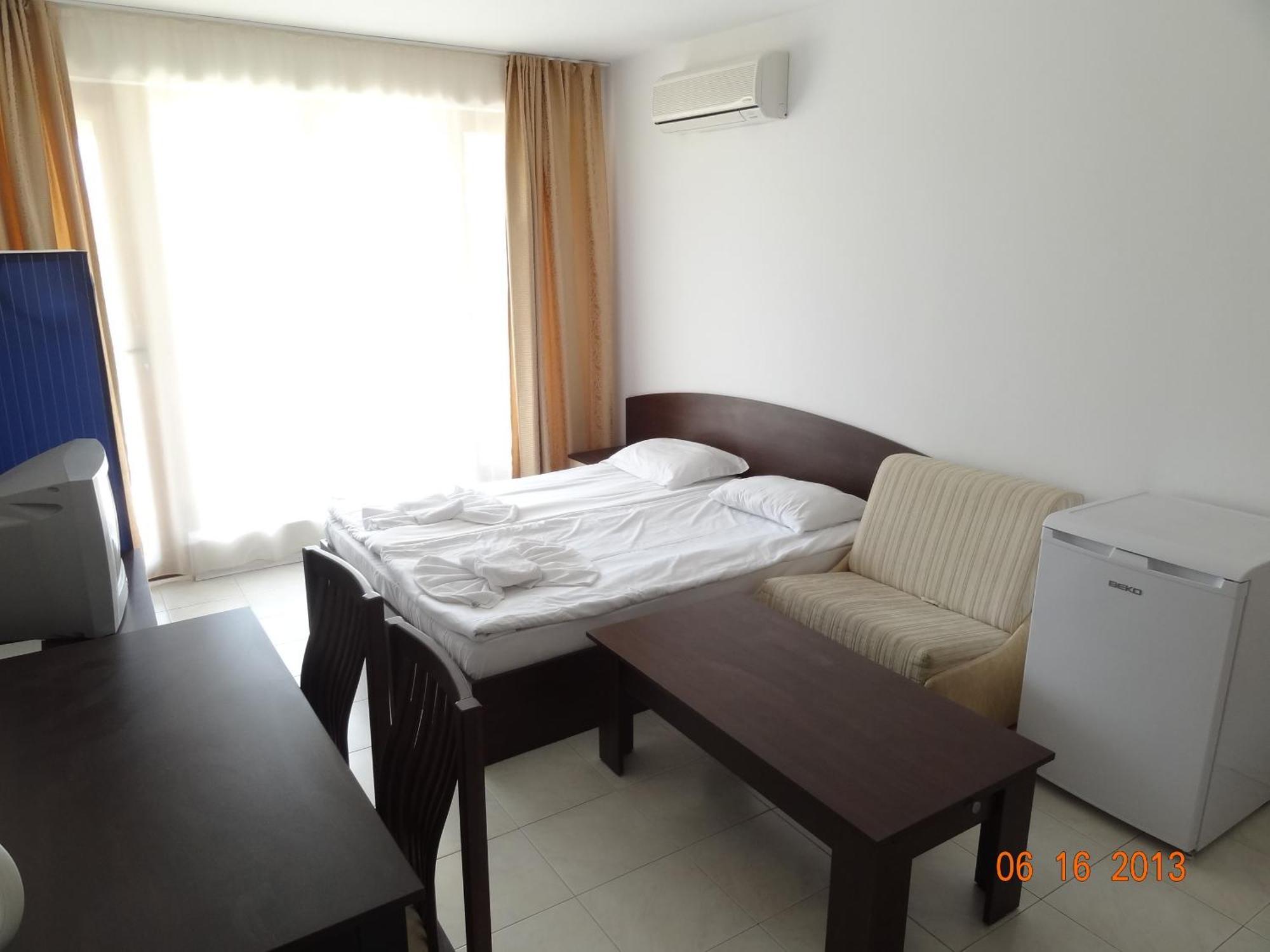 Triumph Holiday Village Sveti Vlas Ruang foto